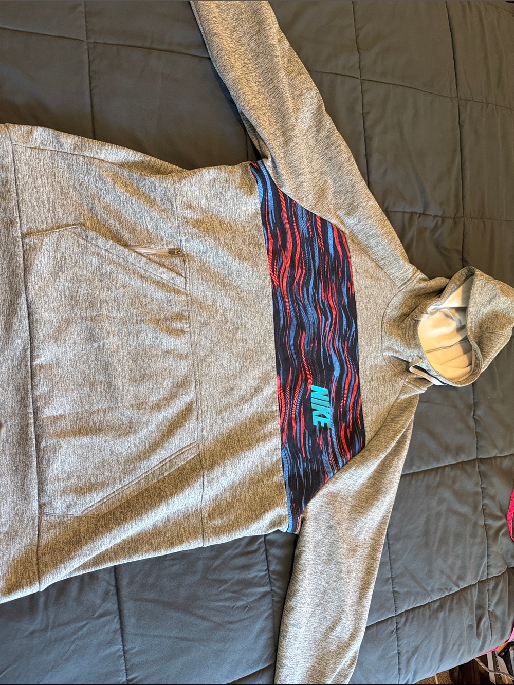 Nike Men’s Heather Gray Zip-Up Hoodie with Blue & Red Panel